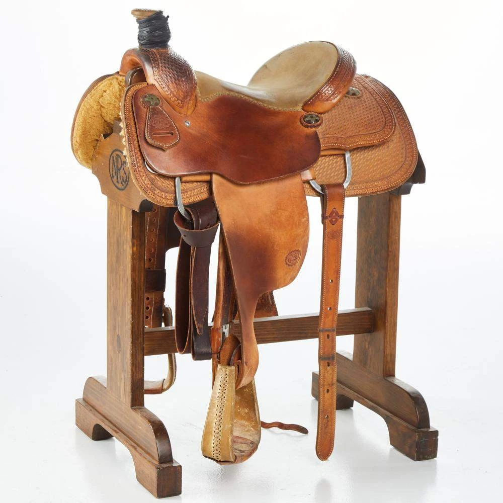 NRS Used 15.5in Pro Series Team Roper 1 NRS Used 15.5in Pro Series Team Roper