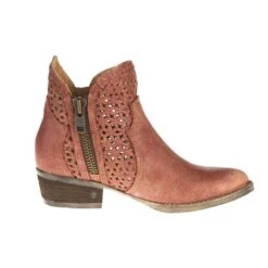 Circle G Women's Circle G Red Cut Out Shortie 7in. Top -Rustic Cowgirl Sales Q0003 5